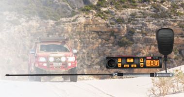 5 Watt Super Compact UHF CB Radio - Starter Kit